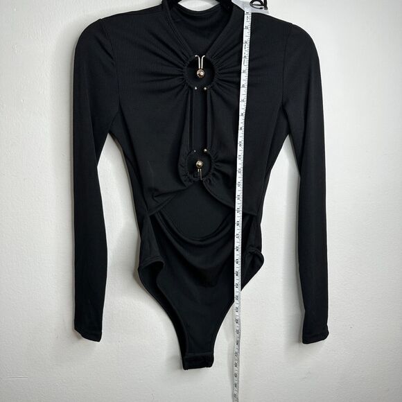 Sophie Anne Keyhole Black Bodysuit Gold Tone Hardware Long Sleeve Rib Knit 2 - Picture 12 of 14